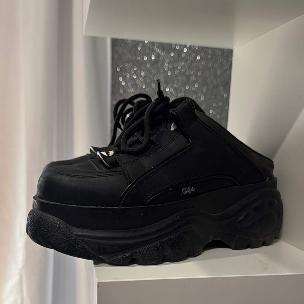 Buffalo David Bitton Black Platform Shoes